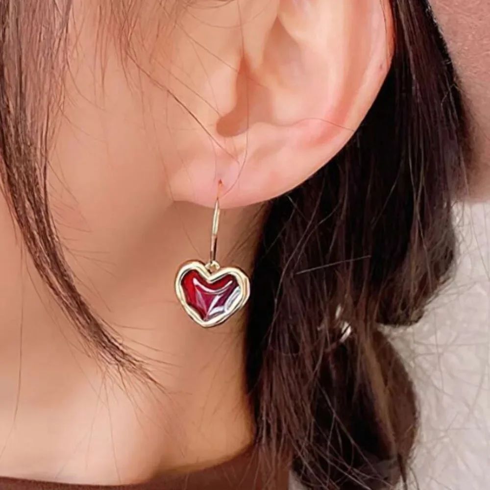 3for$20 NWT 1pair Vintage Elegant Alloy Wine Red Heart Shaped Earrings For Women
